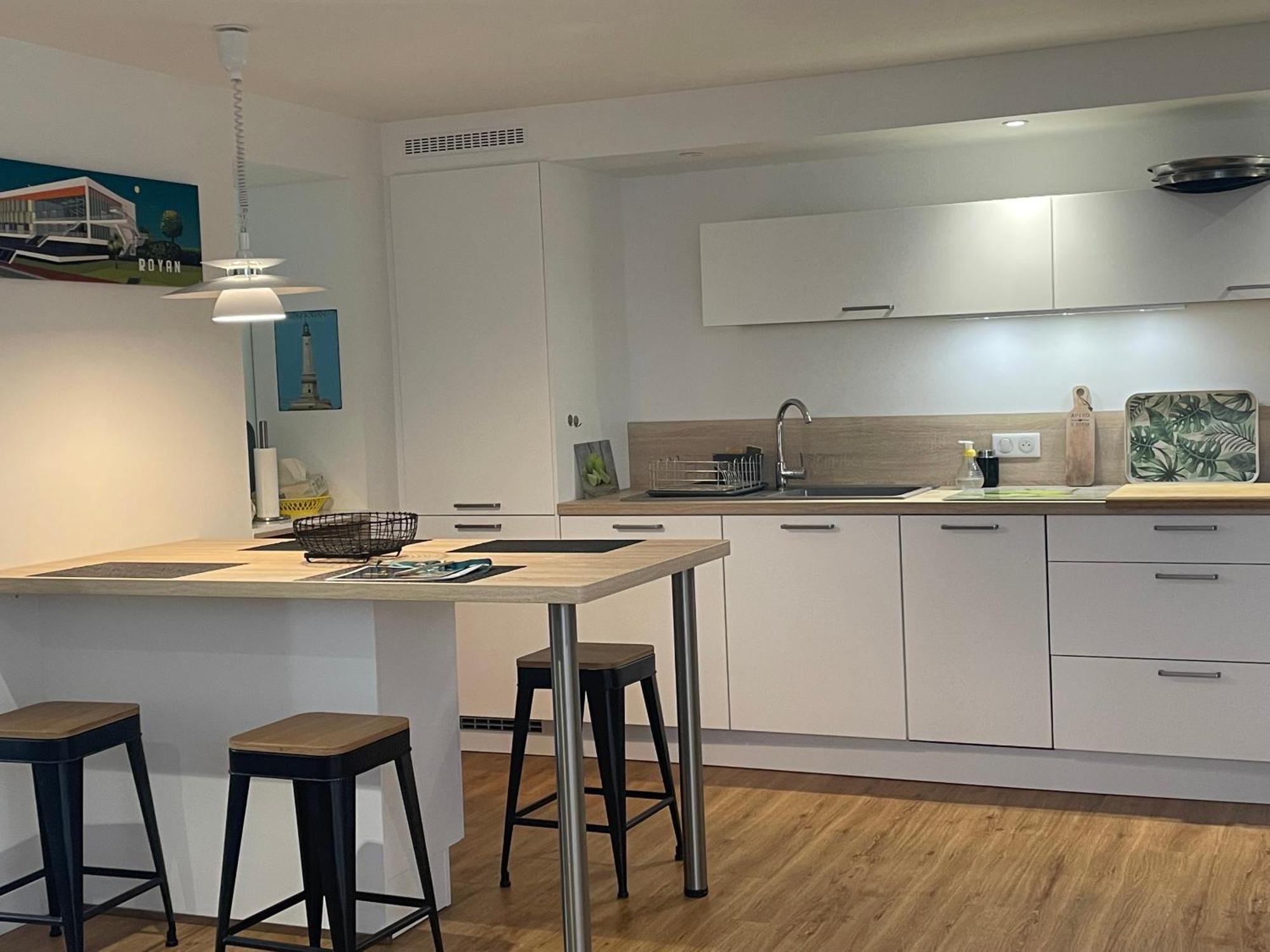 L'Auguste - Appartement Terrasse, 450M De La Plage Royan Bagian luar foto